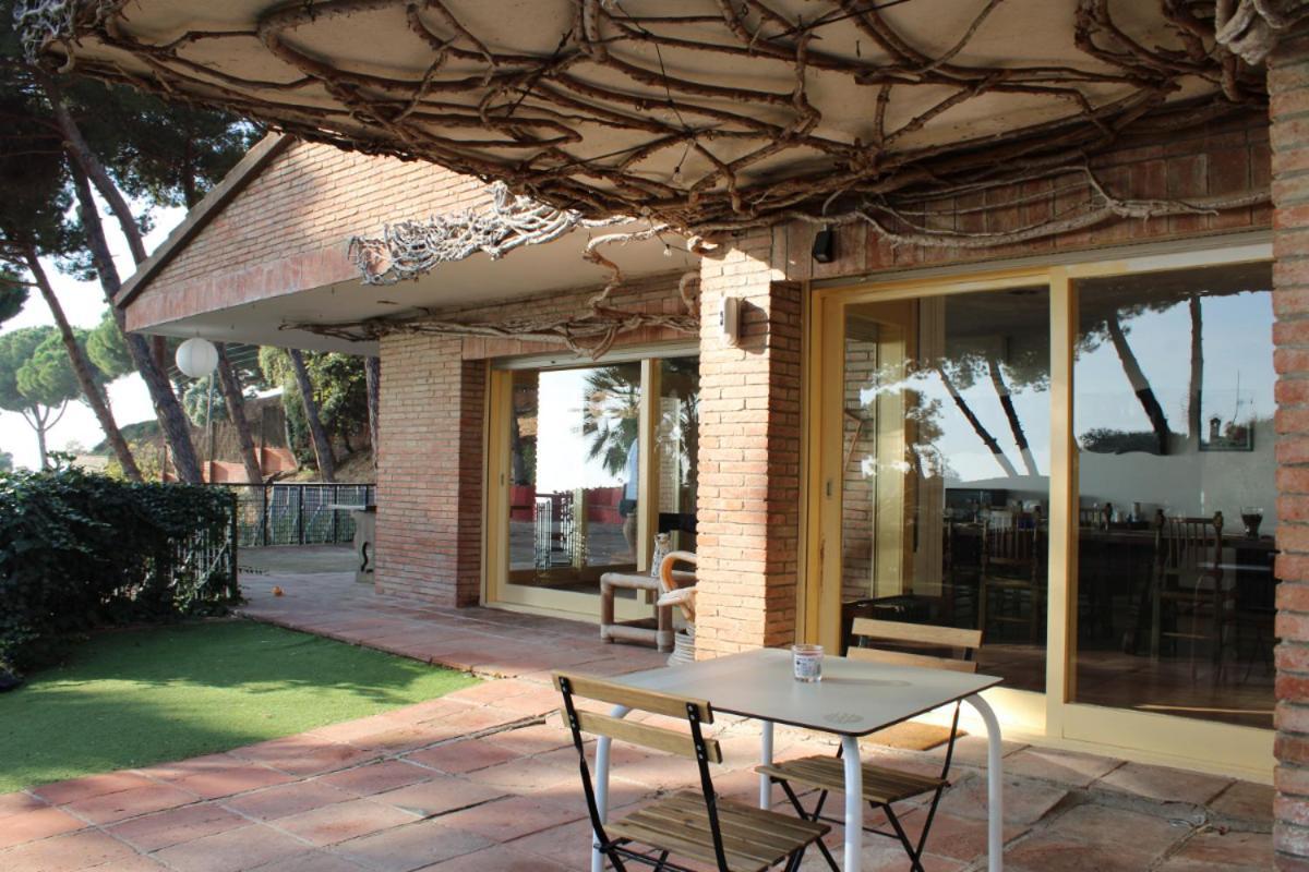 Villa Maresme & Villa Rosa Mataro Exterior photo