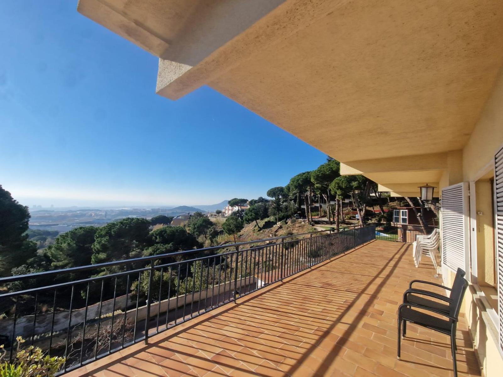 Villa Maresme & Villa Rosa Mataro Exterior photo