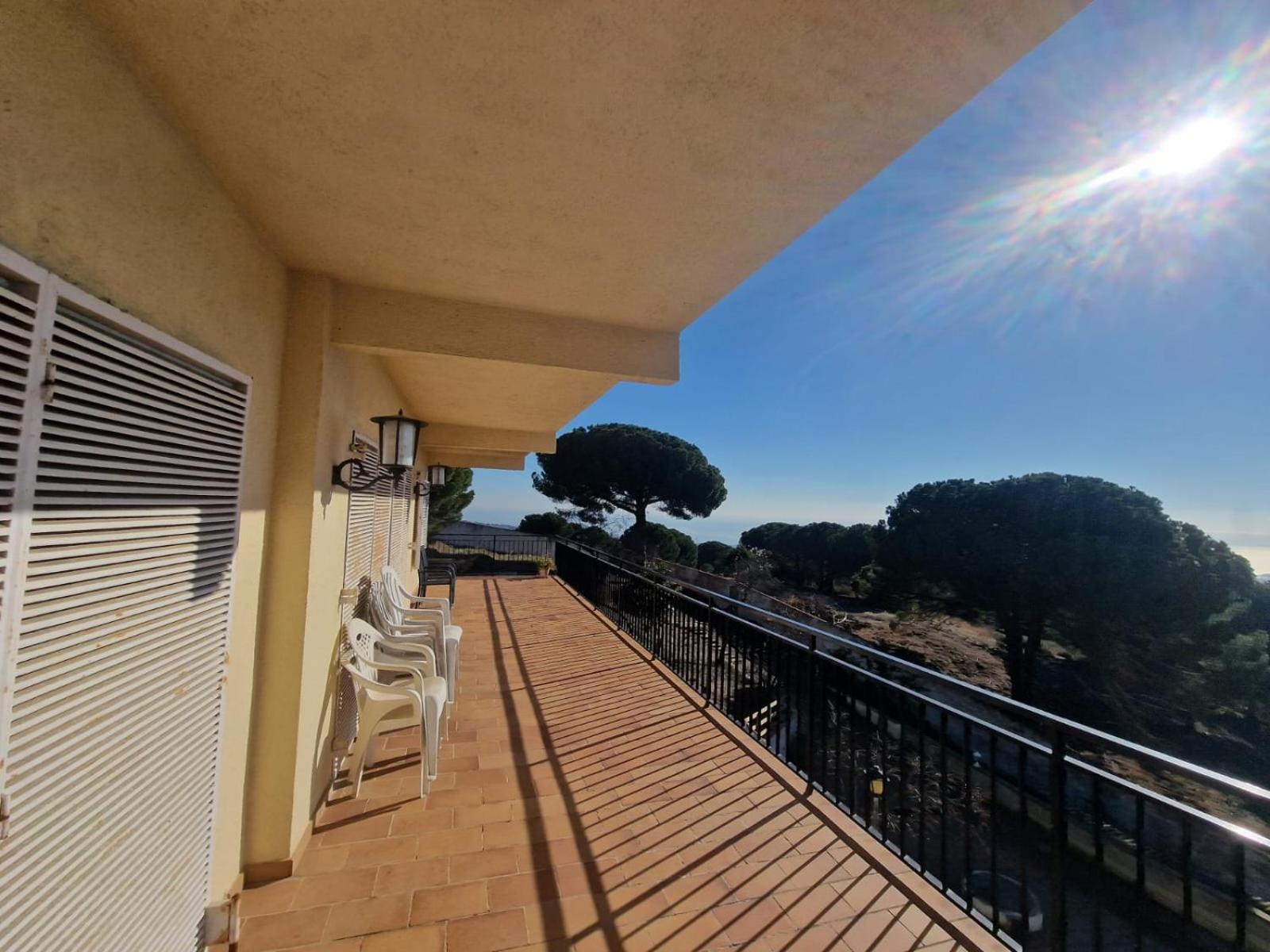 Villa Maresme & Villa Rosa Mataro Exterior photo
